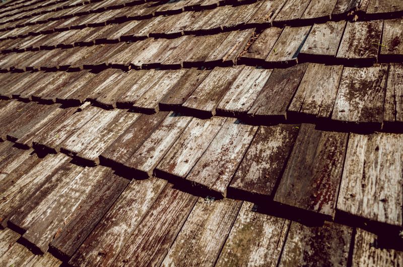 Shake Roof Replacement in East Lyme, CT