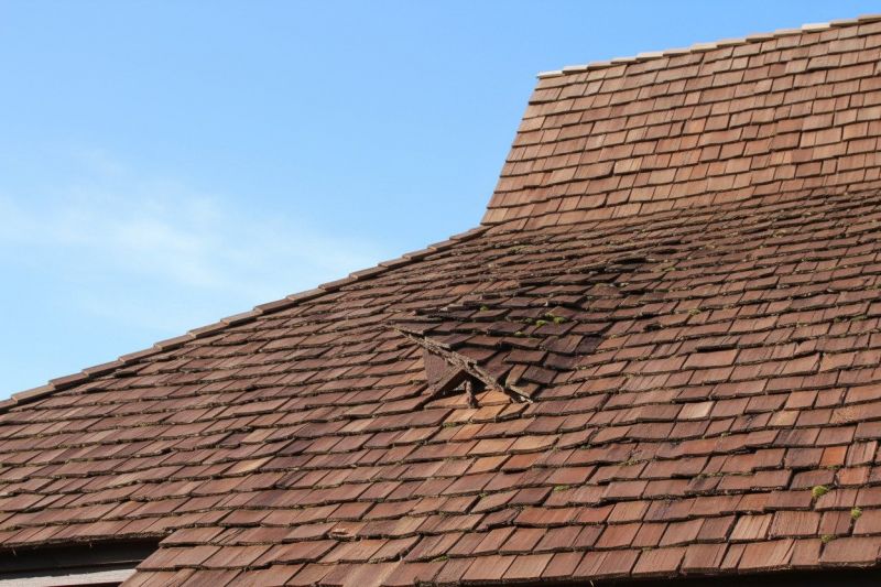 Wood Shake Roof Replacement in Gales Ferry, CT
